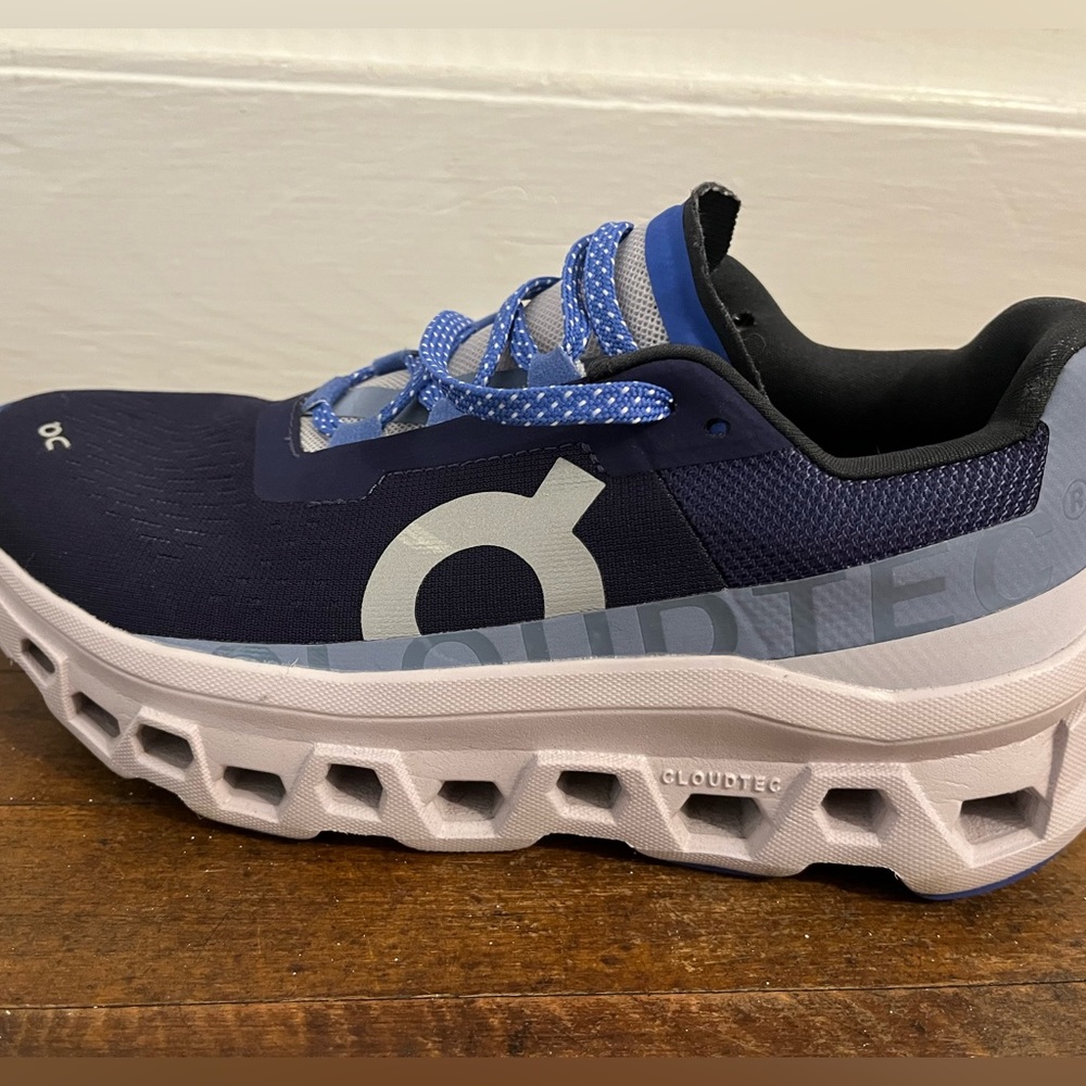 On Cloud Cloud Monster Running Shoes size 7 Blue